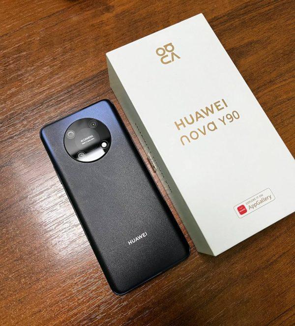 Смартфон Huawei nova Y90 4/128GB
