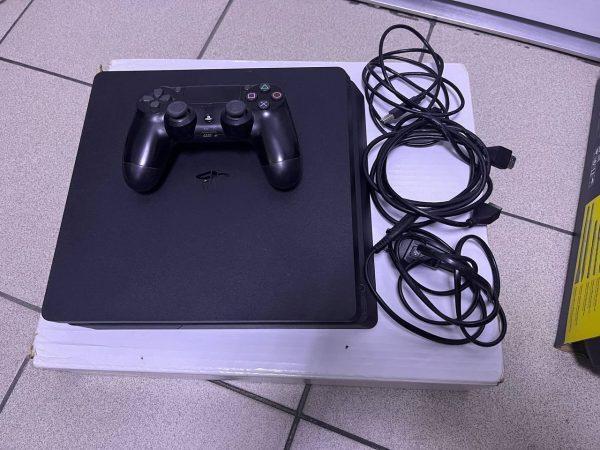 Игровая приставка Sony PlayStation 4 1 ТБ