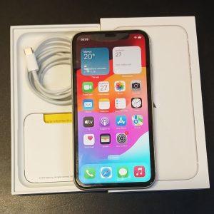 Смартфон Apple iPhone 11 128GB