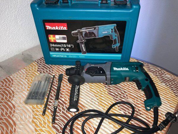 Перфоратор Makita HR2470X15