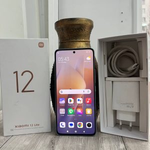 Смартфон Xiaomi 12 Lite 8/256GB (международная версия)