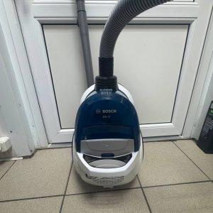 Пылесос Bosch BGS1U1802 / VRBS22X2V0