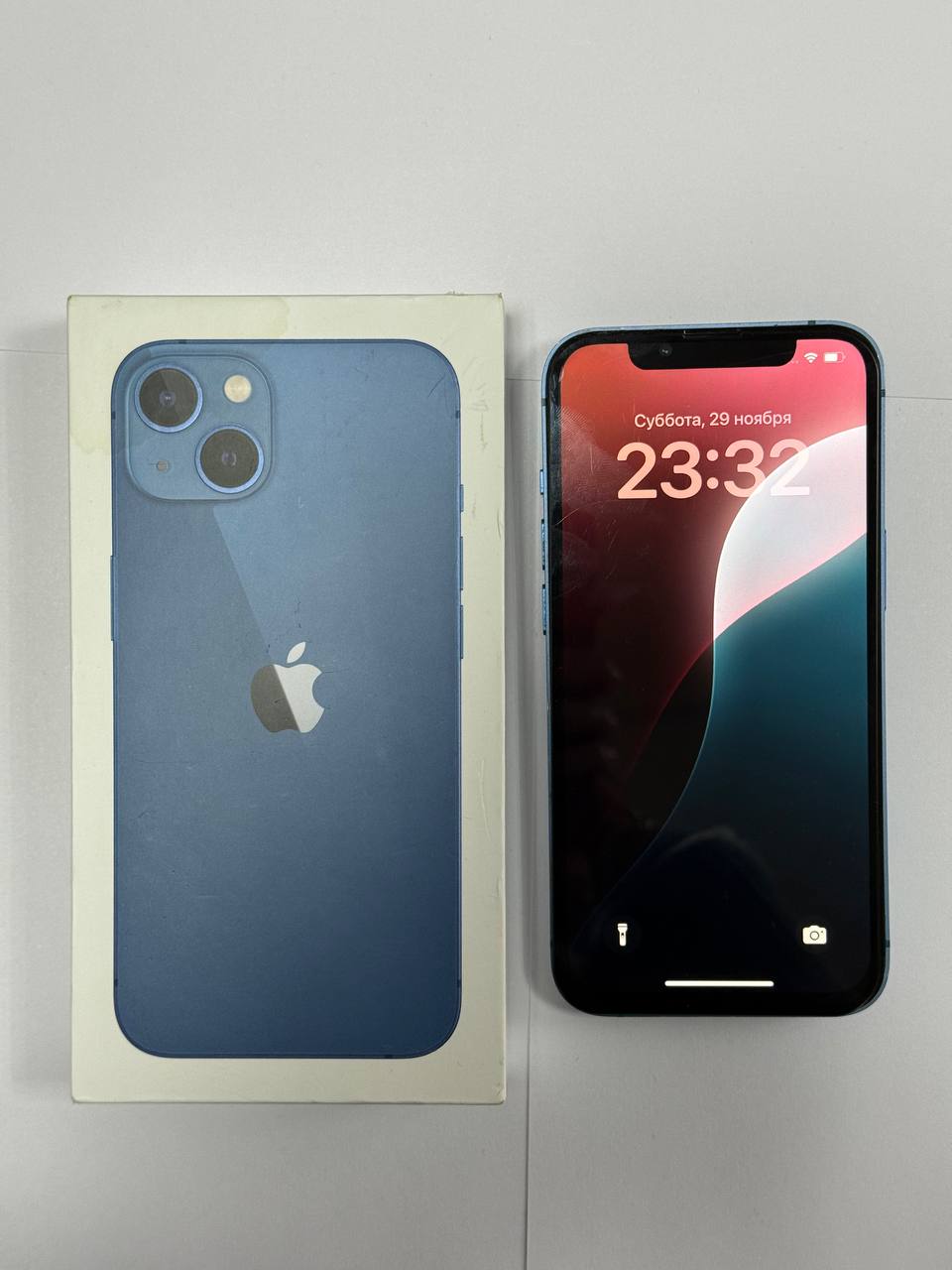 Смартфон Apple iPhone 13 256GB Смартфон Apple iPhone 13 256GB