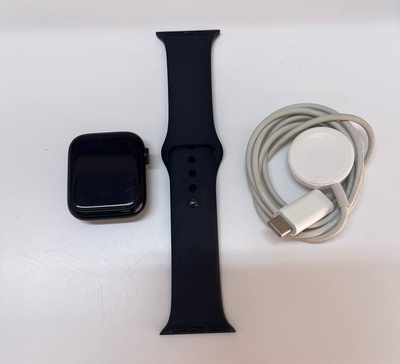 Умные часы Apple Watch SE 2 40 мм (алюминиевый корпус, силиконовый ремешок) Умные часы Apple Watch SE 2 40 мм (алюминиевый корпус, силиконовый ремешок) — изображение 5